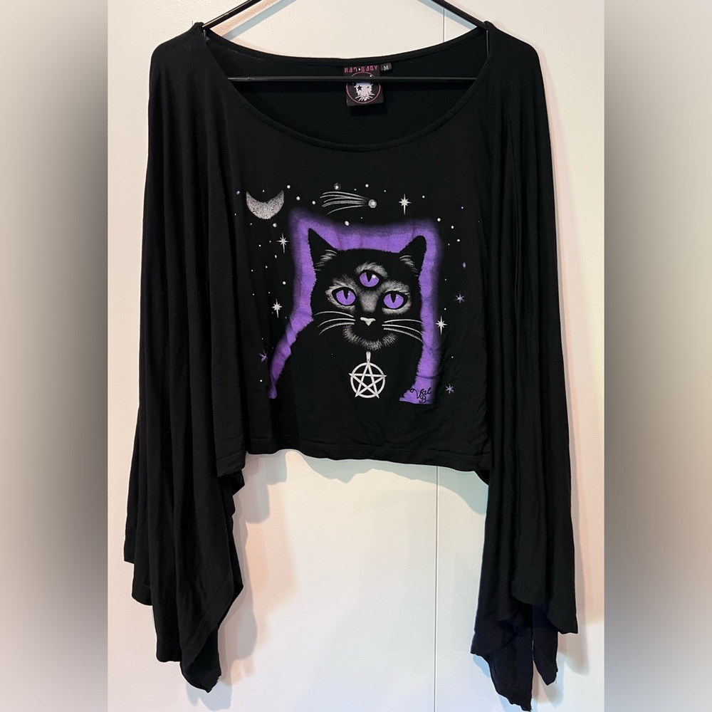 Rat baby witchy cat shawl. Witchy cat clothing